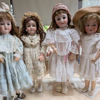 Duitse Meisjes poppen